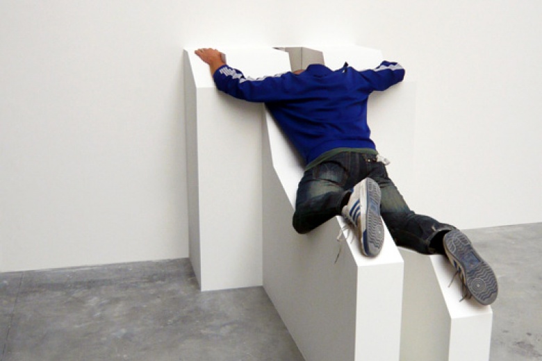 Â© Didier Faustino, Opus incertum, 2008. Coll. CNAP Â© ADAGP, Paris, 2014 - Galerie Michel Rein